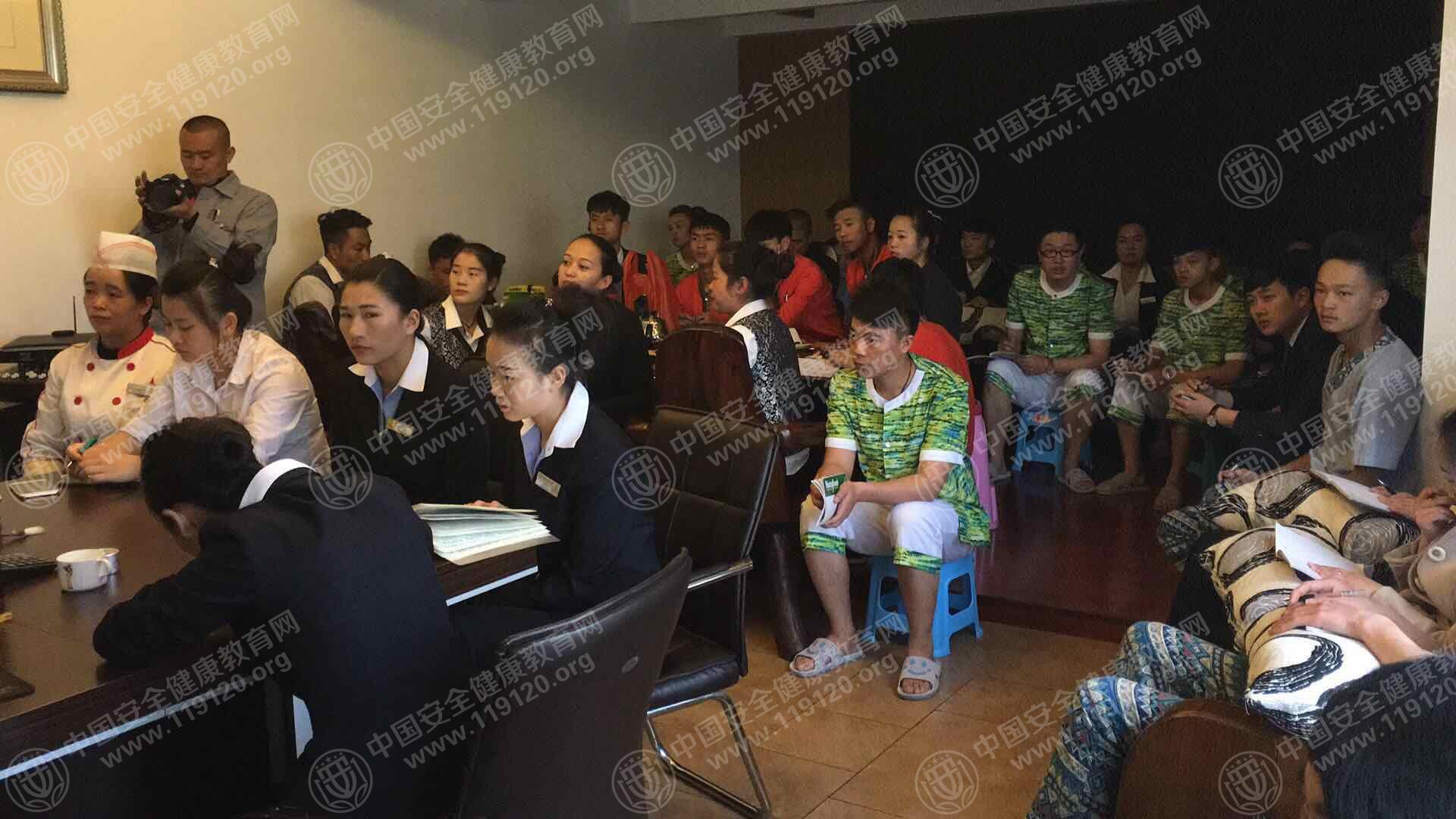 昆明市南亚水鑫温泉酒店12.5李明华3.jpg