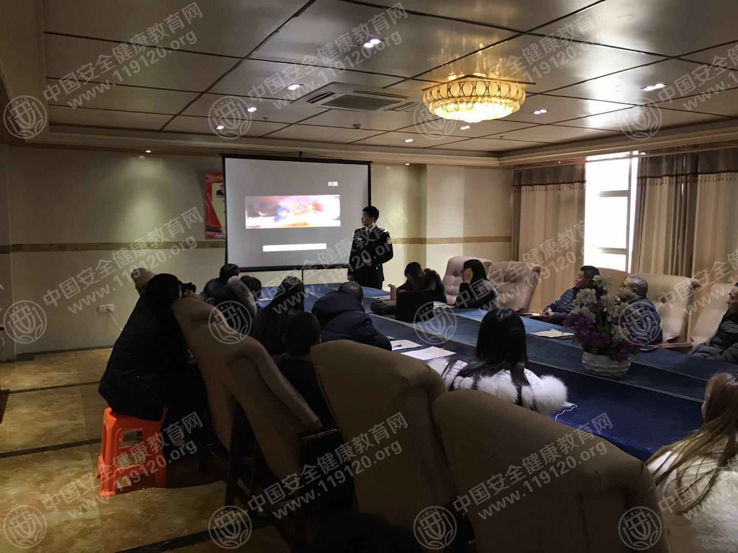 5a7d4d9b77d0b0.jpg 微信图片_20180131163700.jpg
