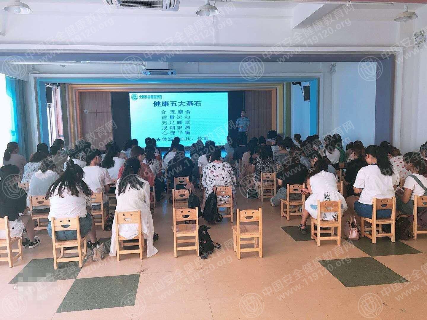 0823栾川县春芽幼儿园3.jpg