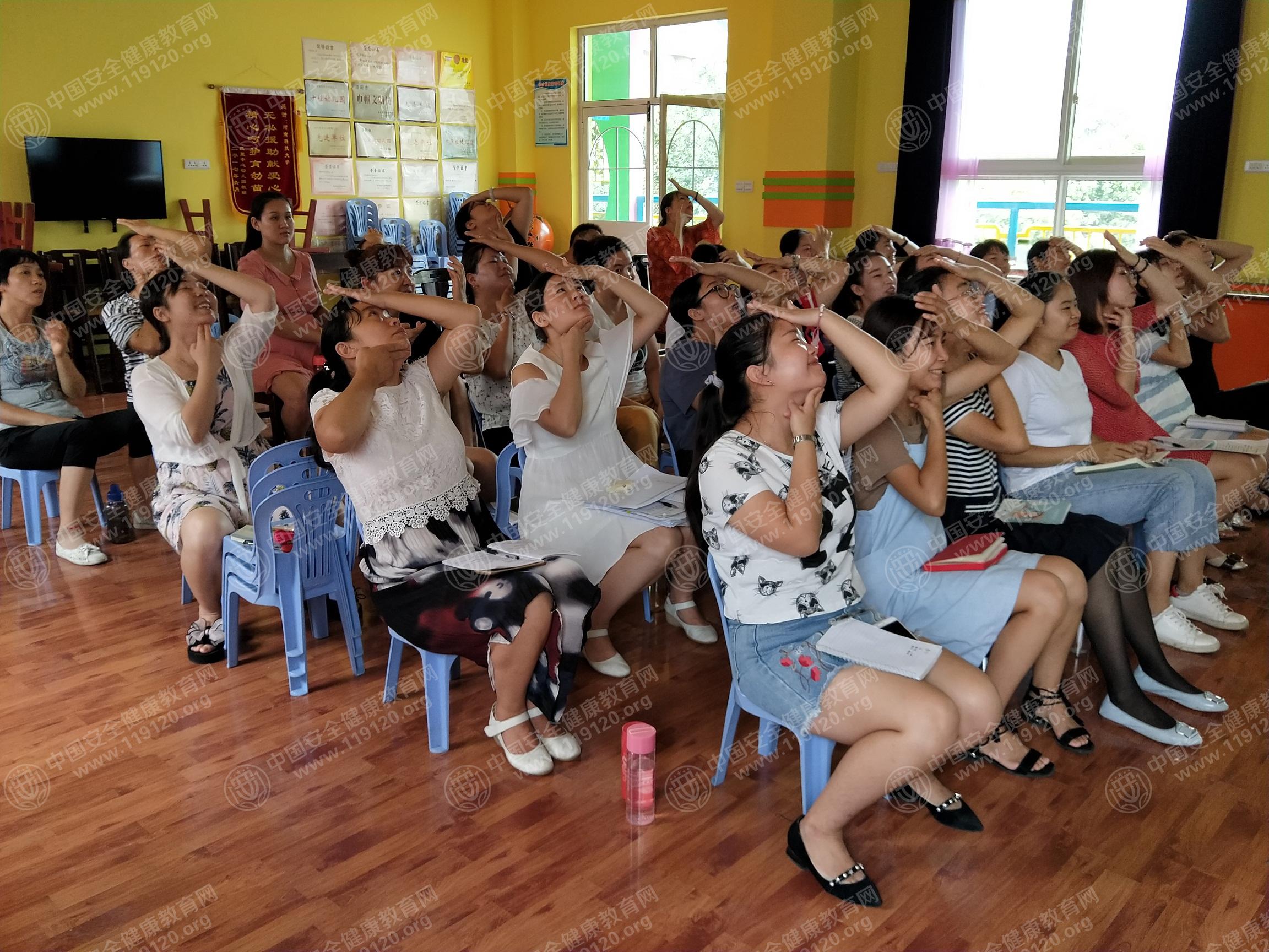 0831洛阳河南科技大学幼儿园3.jpg