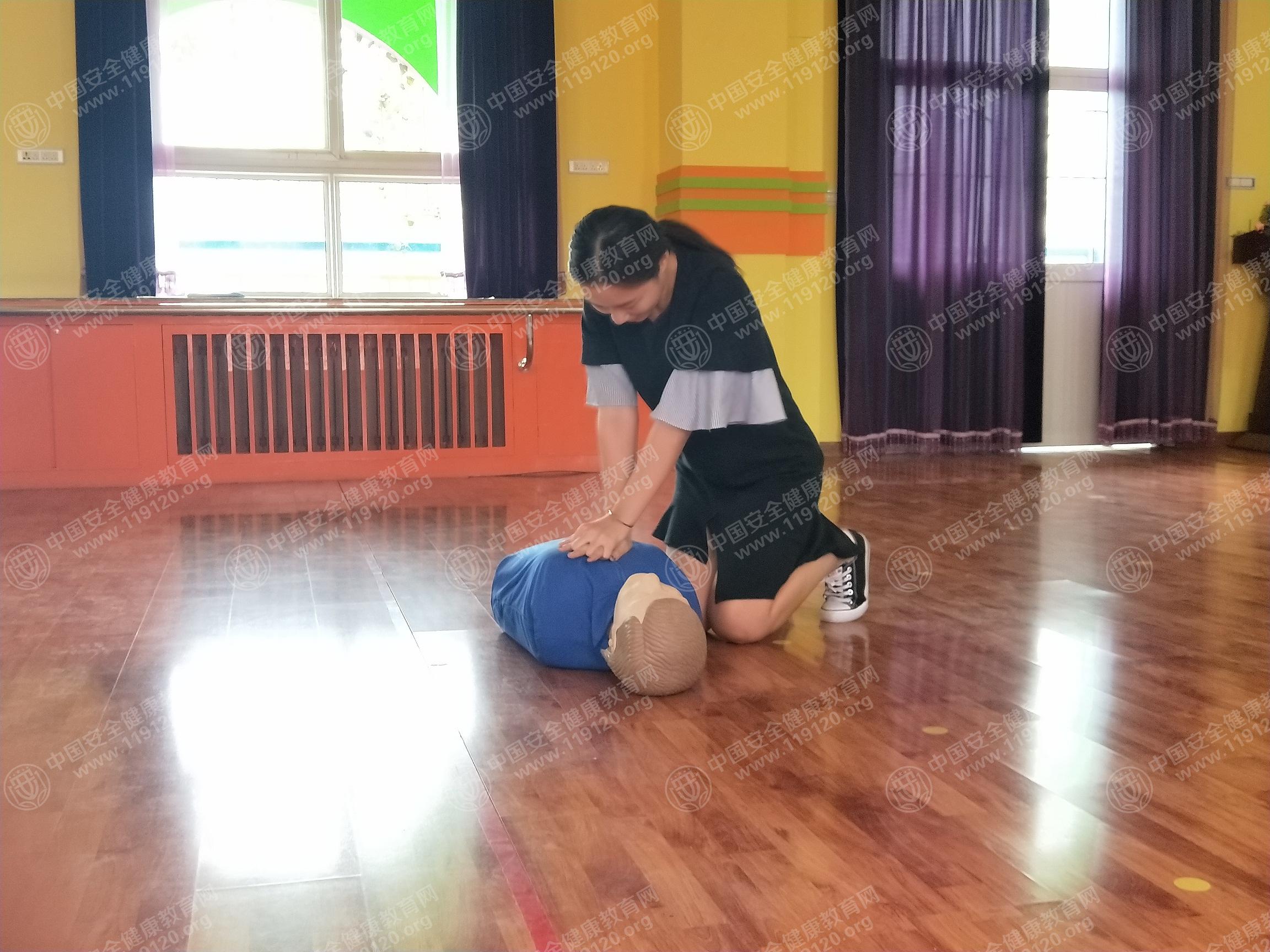 0831洛阳河南科技大学幼儿园6.jpg