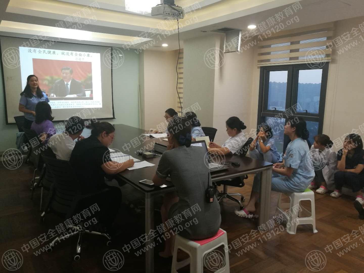 石家庄万瑞医疗美容中心9.27张晓洁3.jpg