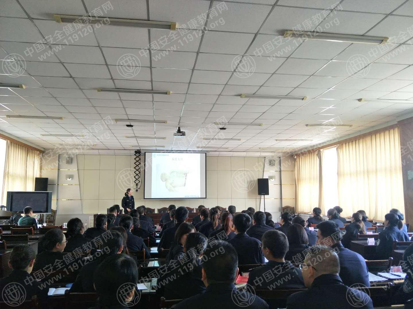 2018年9月12日 甘肃省女子强制隔离戒毒所 罗娟老师1.jpg