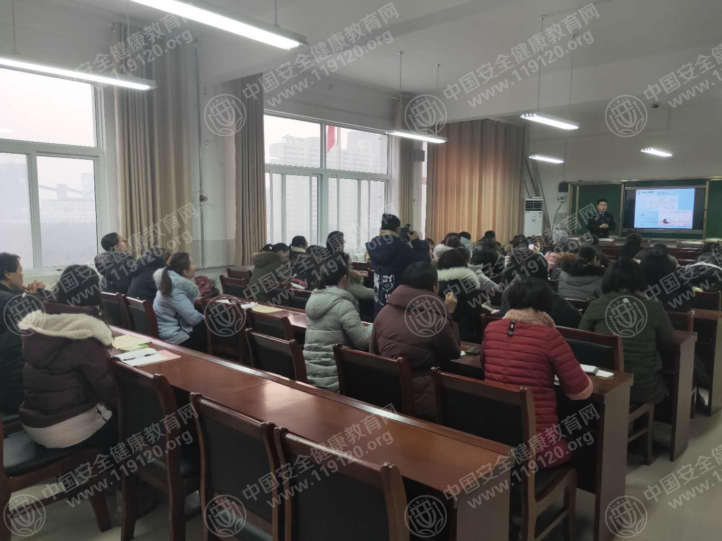0103孟津县第四实验小学5.jpg
