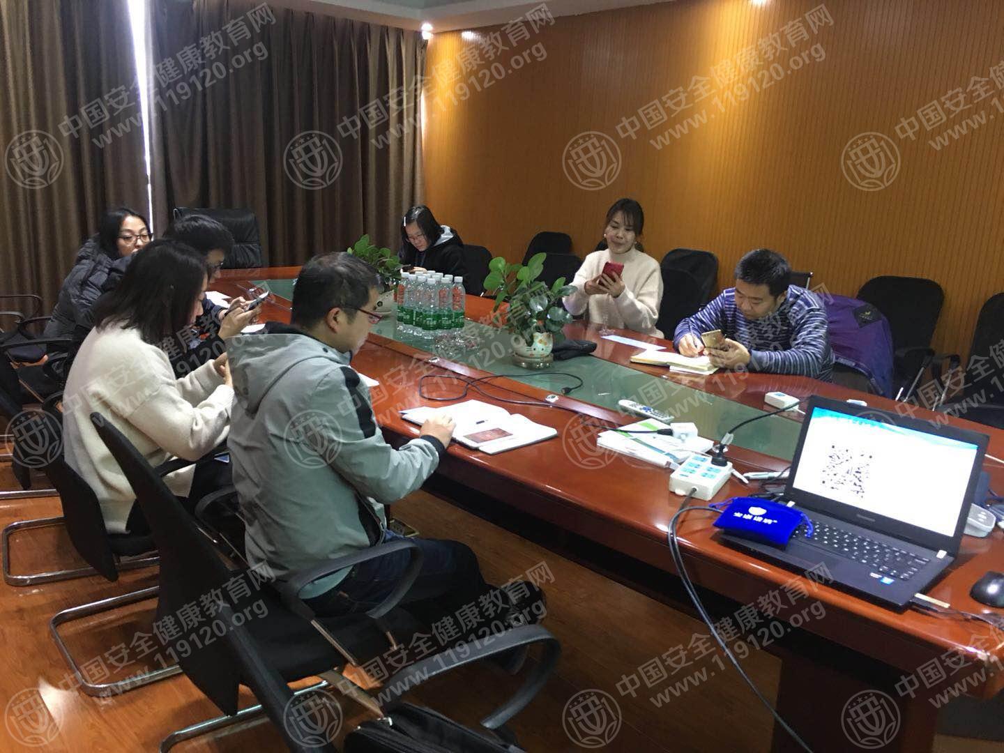 昆明市雄越科技有限公司1.42.jpg