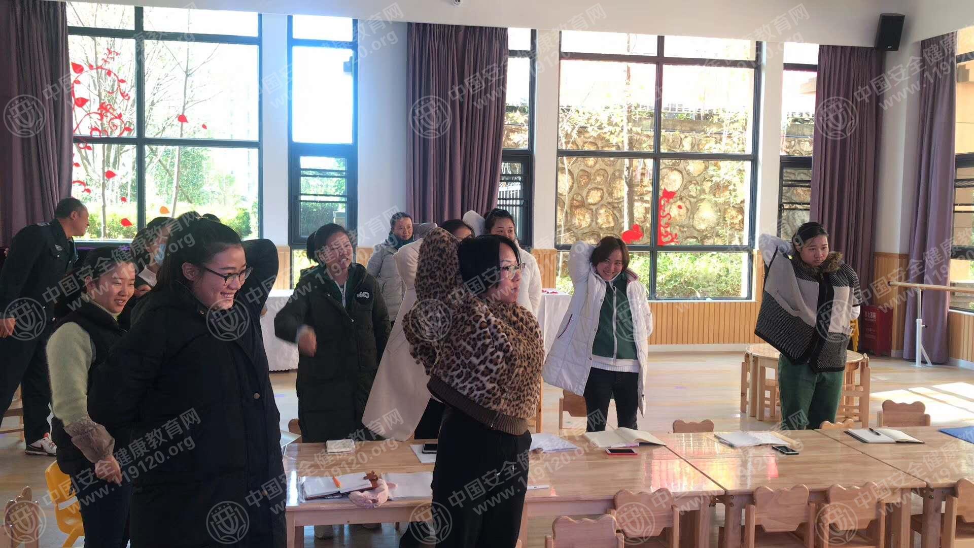昆明市和平天使幼儿园1.92.jpg