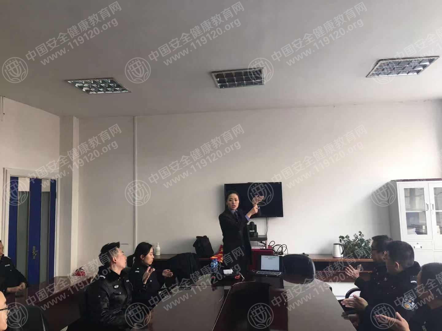 南大街派出所2.jpg