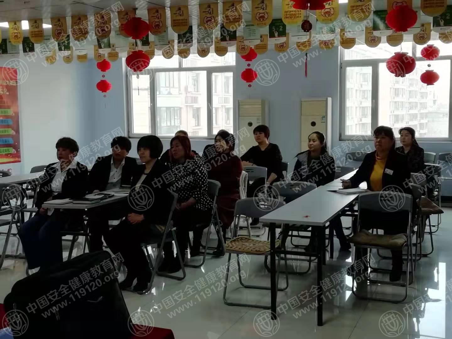 承德市宽城县百年人寿保险2.25赵晓卿2.jpg