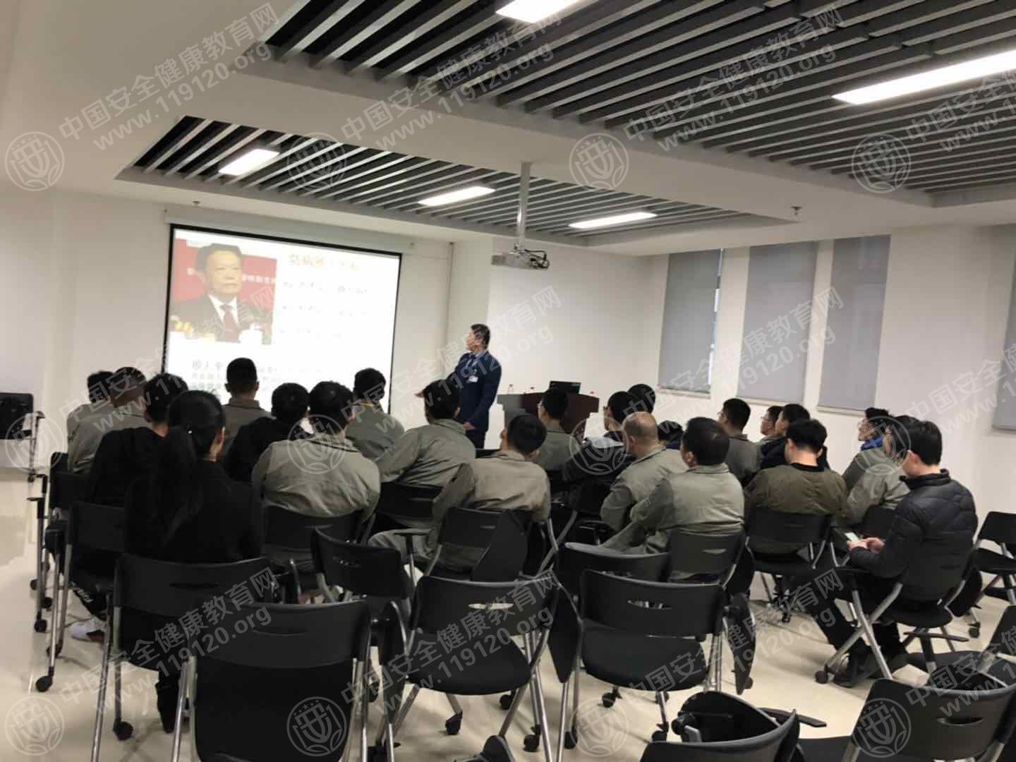 东方蓝天钛金科技有限公司刘2.jpg