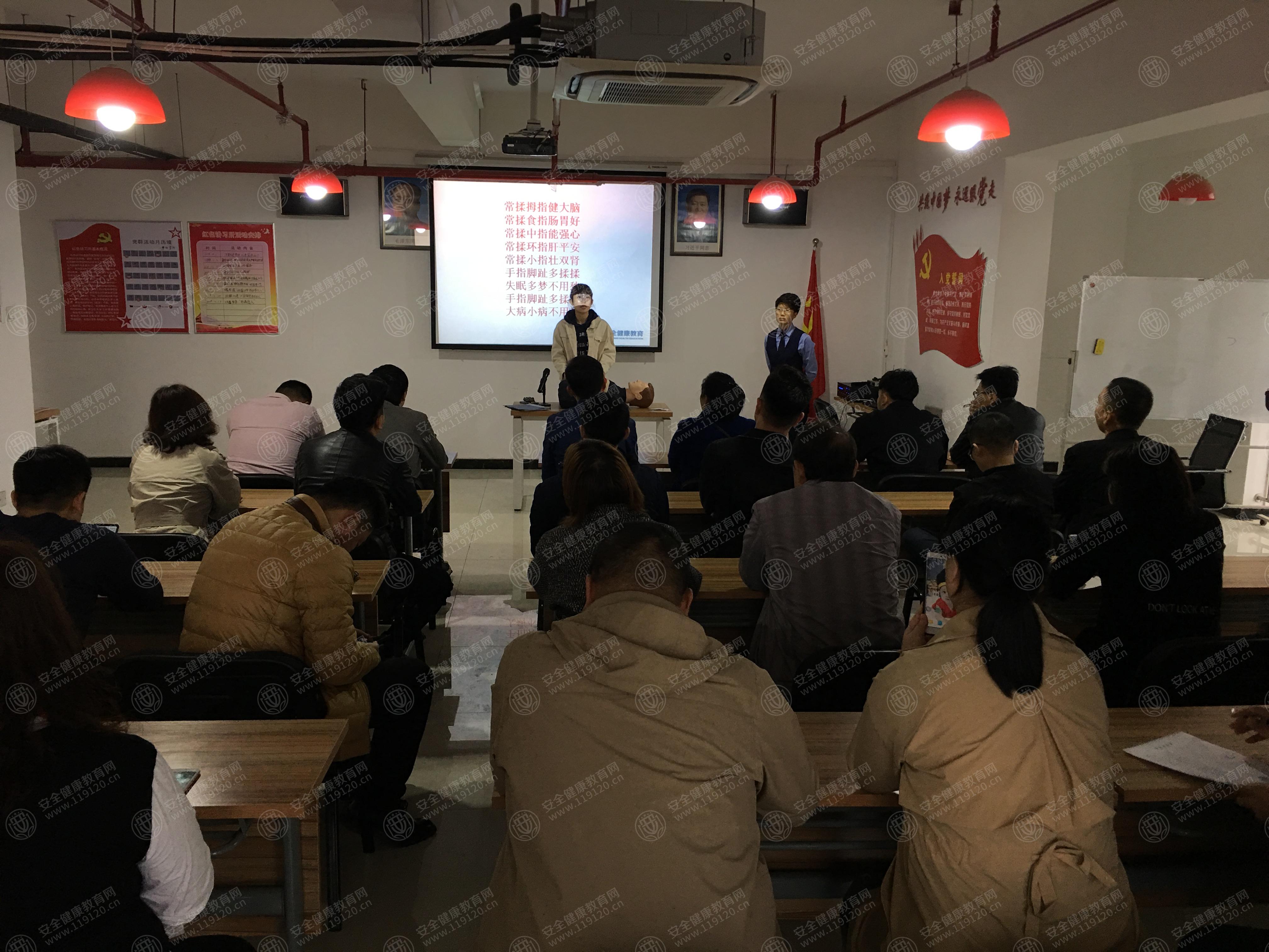 叢臺(tái)區(qū)創(chuàng)業(yè)孵化中心1.jpg