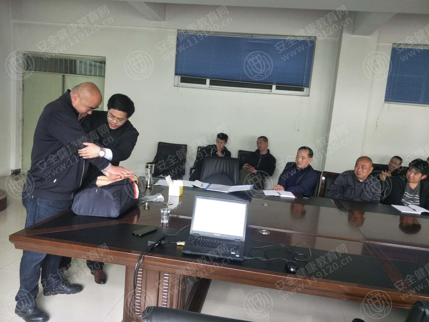 科大后勤车辆中心4.28田冠峰3.jpg