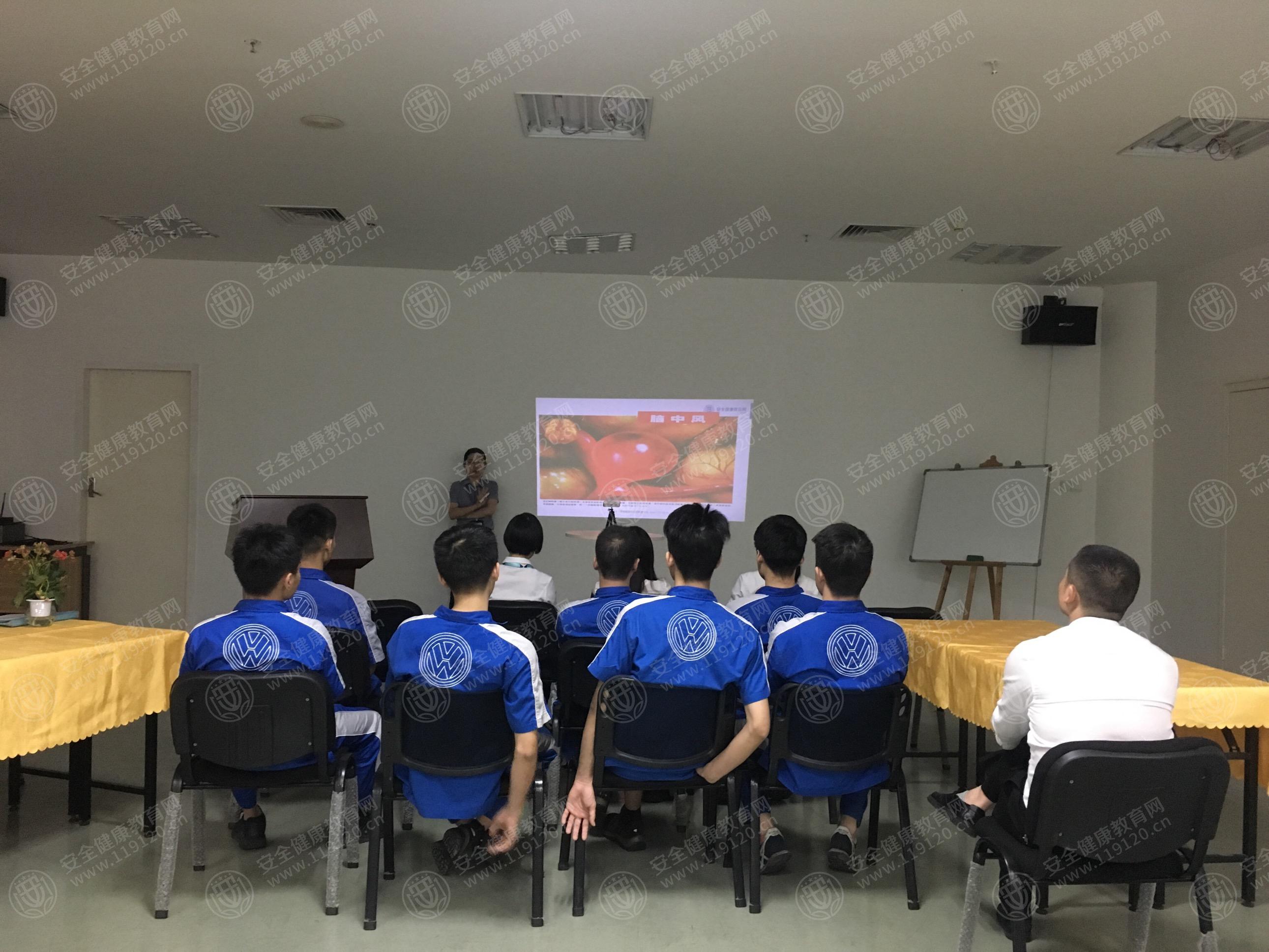 吴纯 5.22-16：00 东莞市宝瑞汽车销售服务有限公司1.jpg