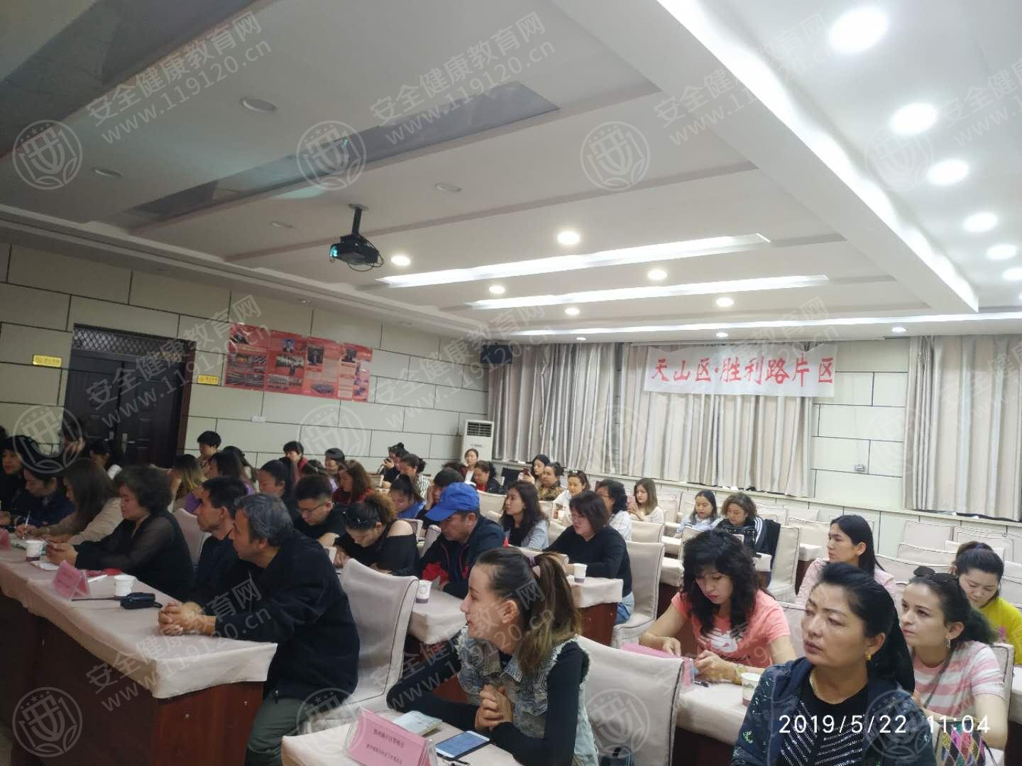 5ceb6713aea9f0.jpg