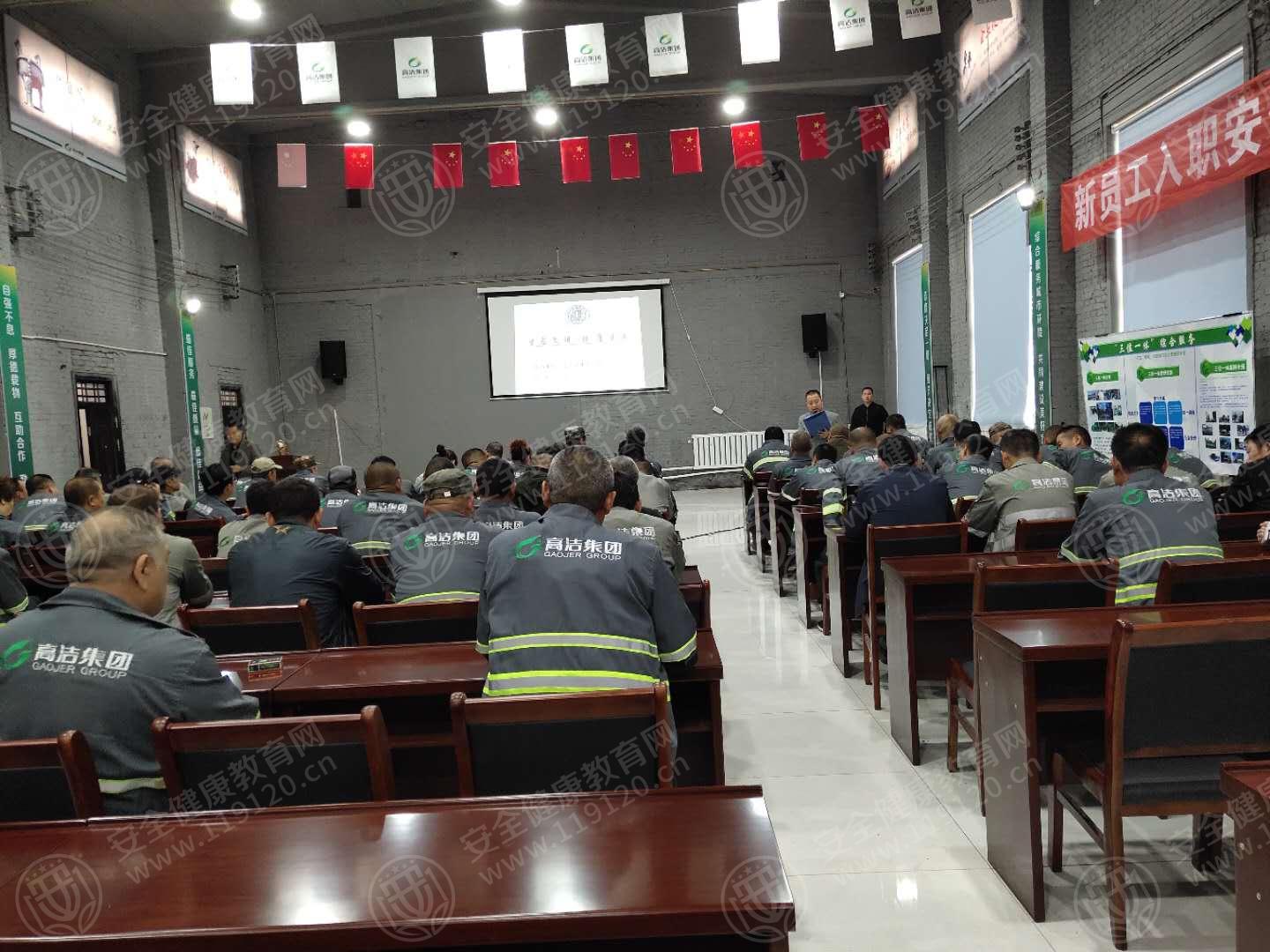5ceb746c973900.jpg