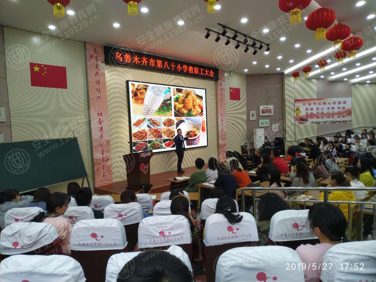 5cefa92951a4c0.jpg