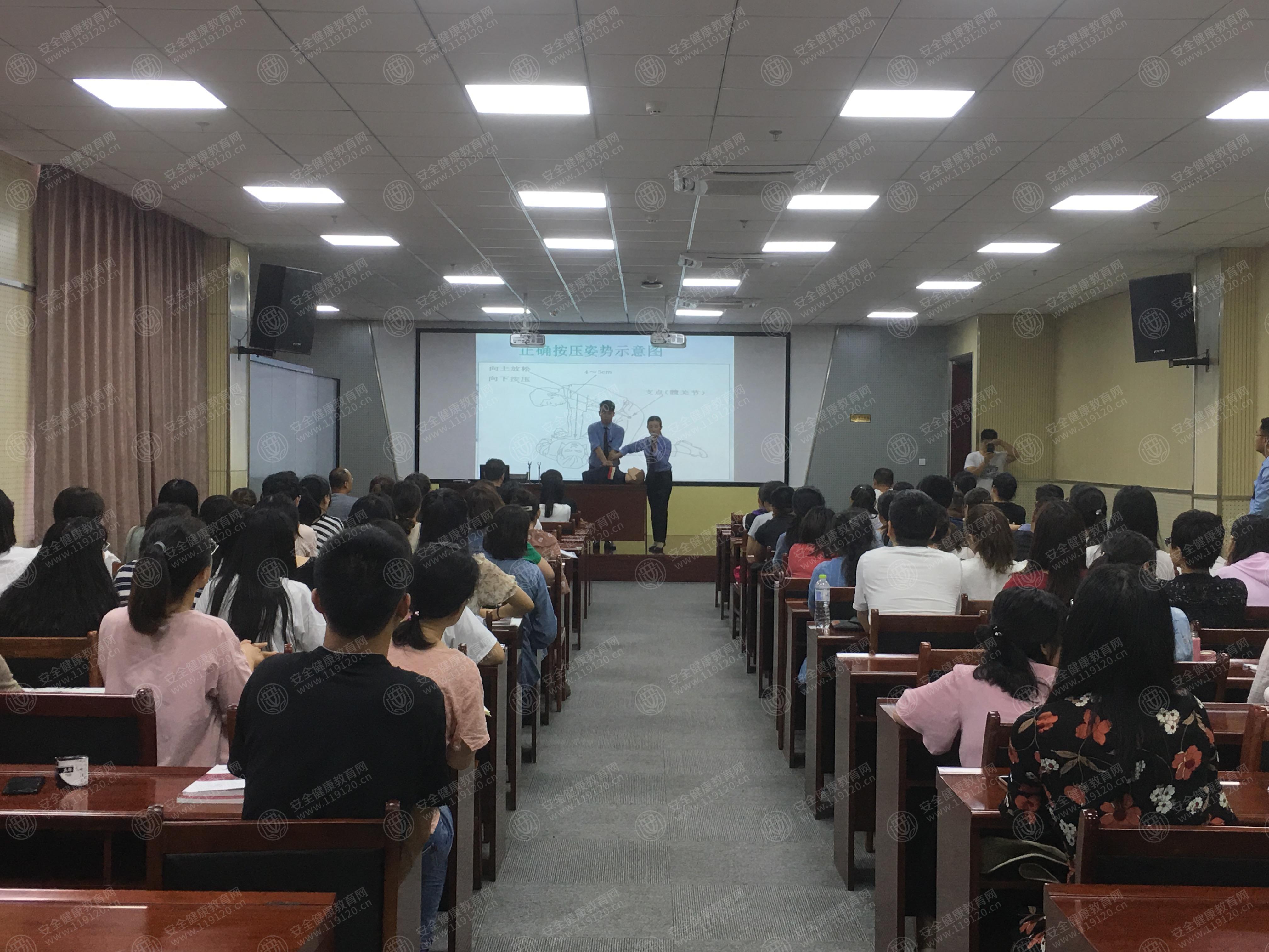 潍坊麓台学校1.jpg