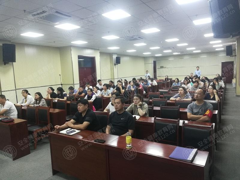 潍坊麓台学校2.jpg