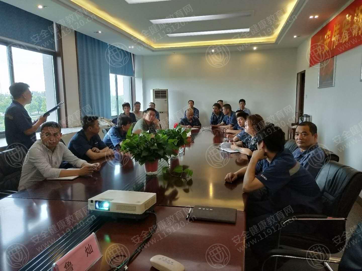 5d1c4602d8be30.jpg 微信图片_201906201113281.jpg
