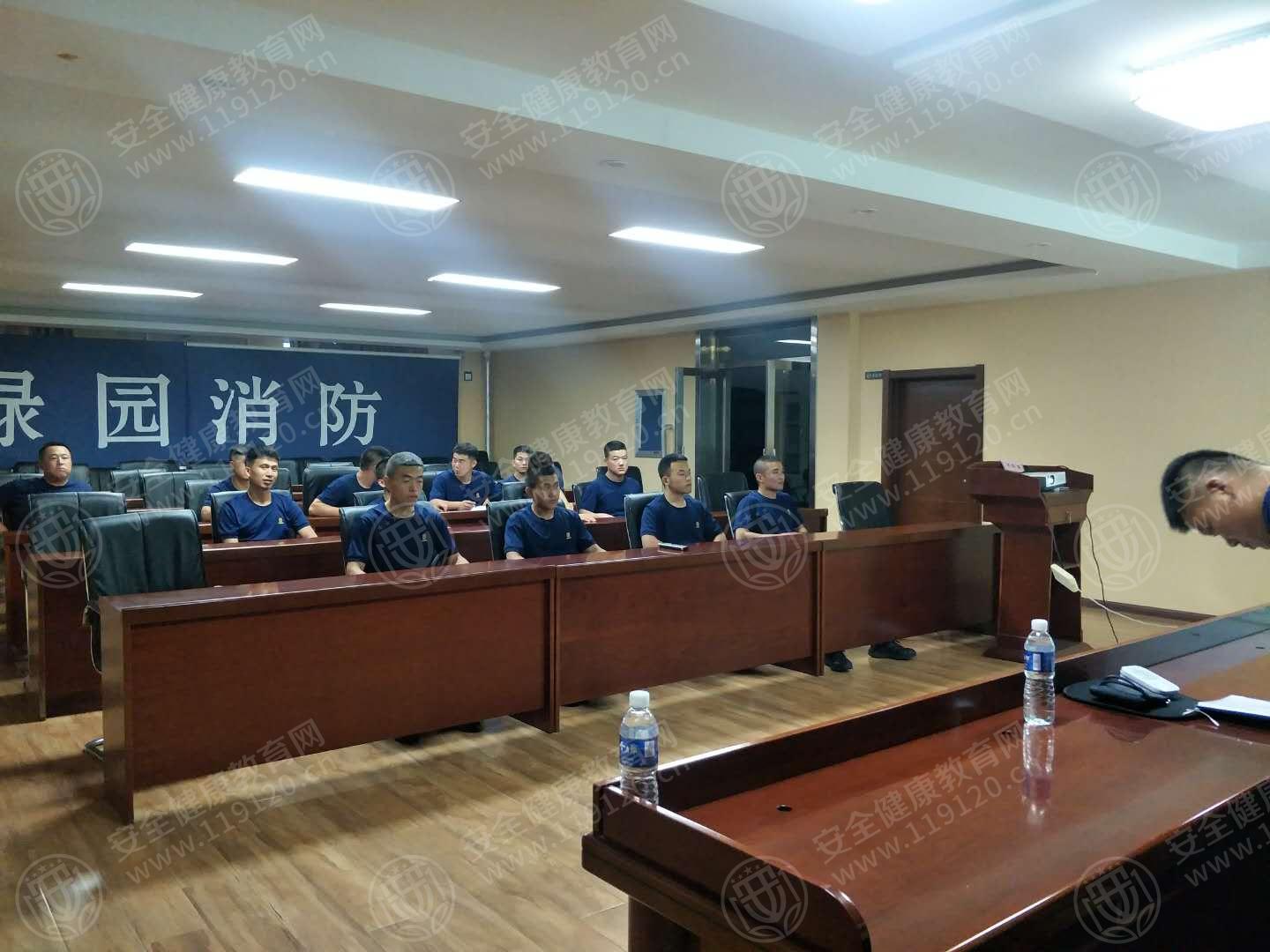 7.5下午18点30分王丽双长春市绿园区消防大队新月中队.jpg