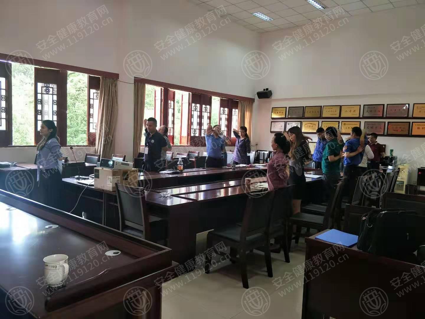 黑龙潭公园7.8武文林5.jpg