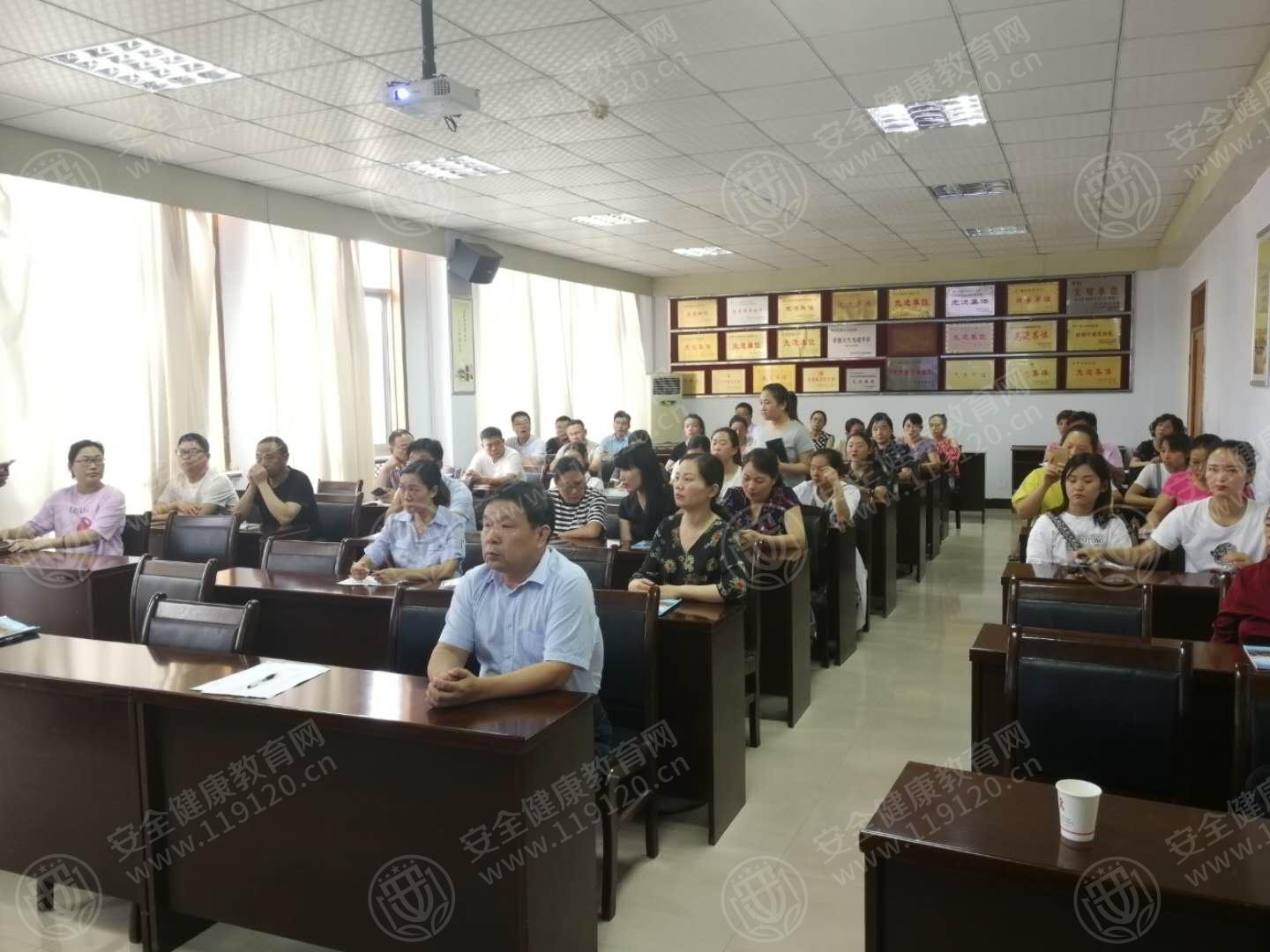 9c1508373cbd02256f995a477f83d64.jpg