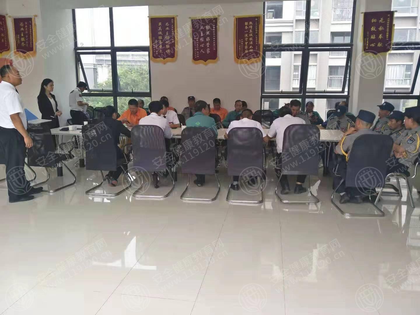 俊发物业.风华俊园7.24武文林2.jpg
