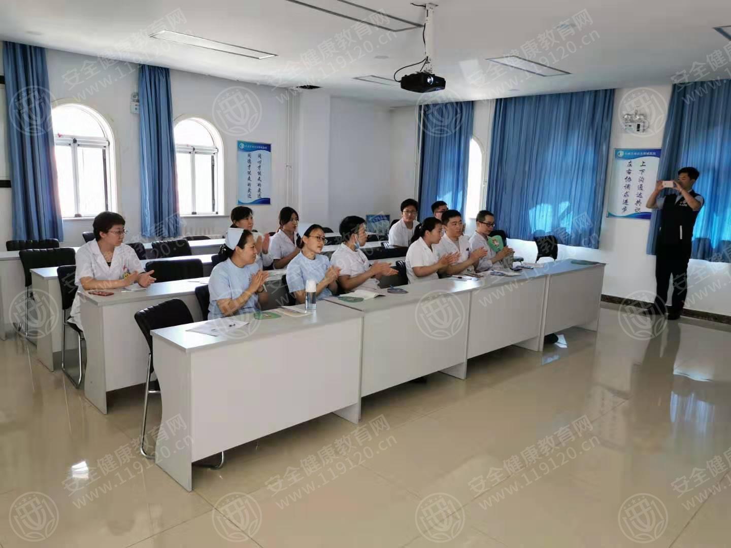 石家庄 第一医院太阳城分院7.23潘子烁4.jpg