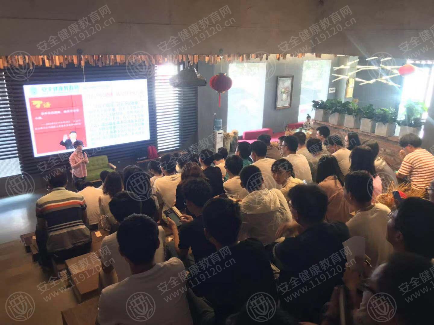 昆明理工泛亚设计集团8.2蒋雪儿1.jpg