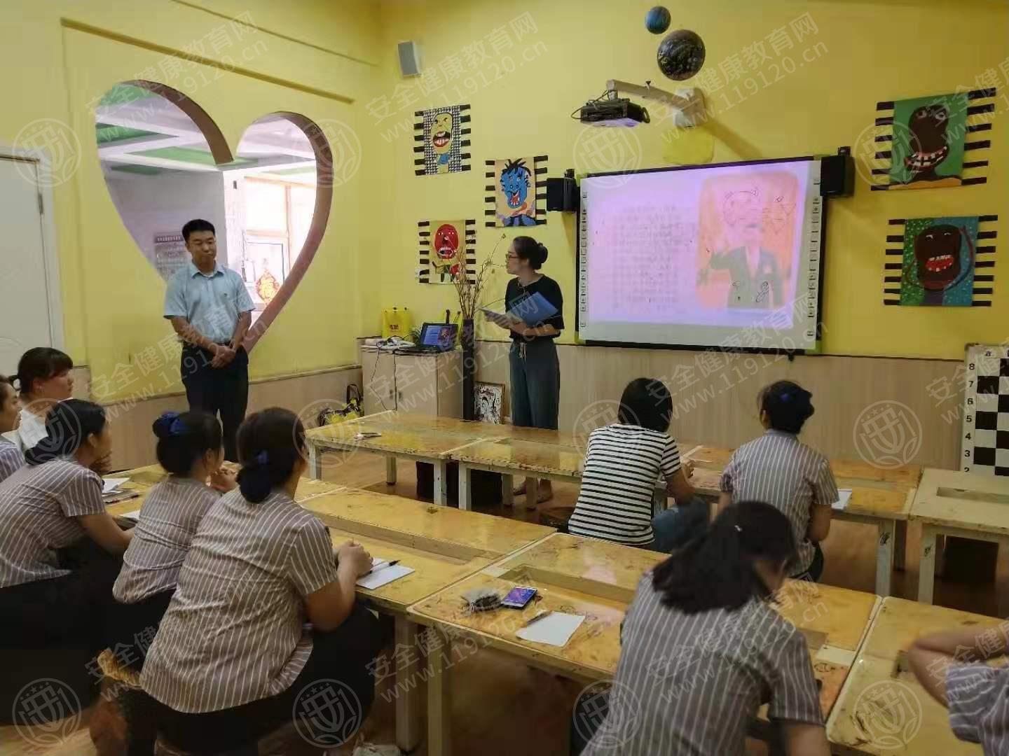 优冉幼儿园1.jpg
