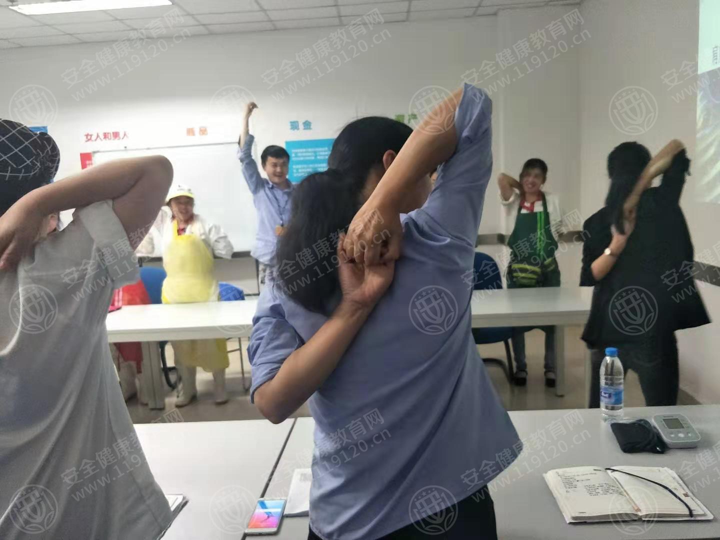 家乐福东华店8.6武文林3.jpg