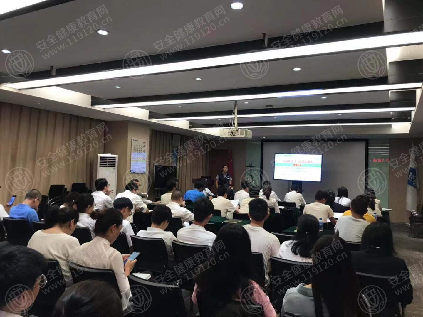 中建四局第五建筑工程有限公司8.91.jpg