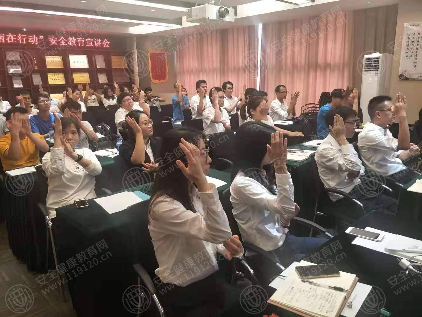 中建四局第五建筑工程有限公司8.96.jpg