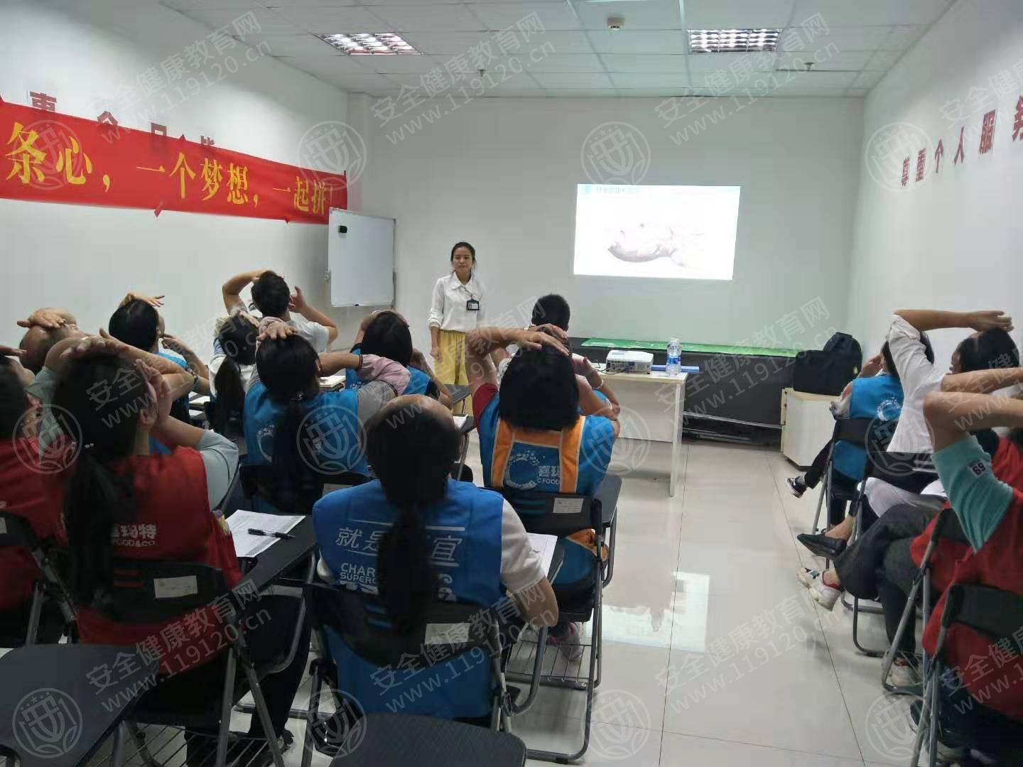 云南喜玛特商业有限公司（朗悦湾店）8.12武文林2.jpg