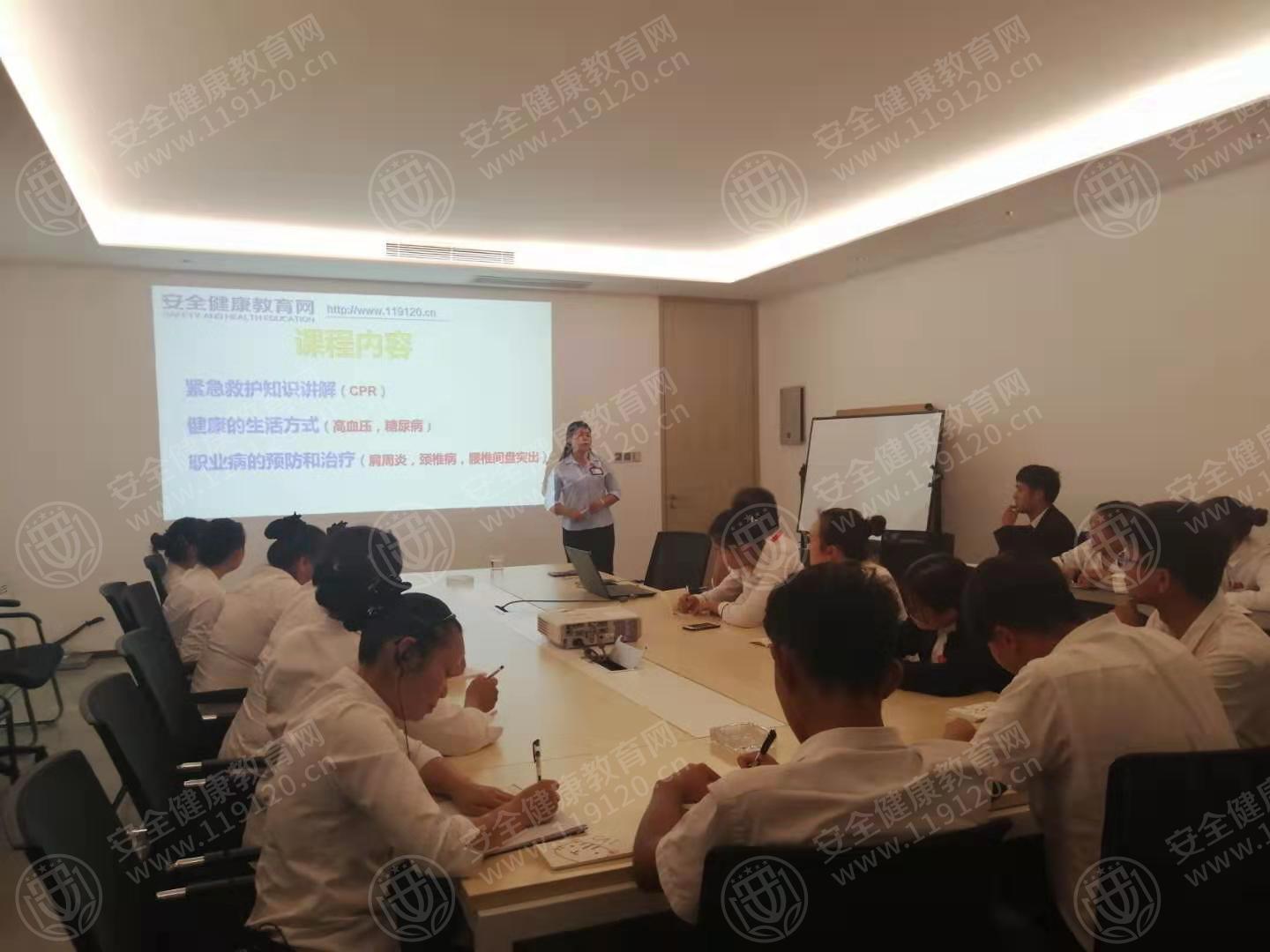 俊发.玉龙湾营销中心8.122.jpg
