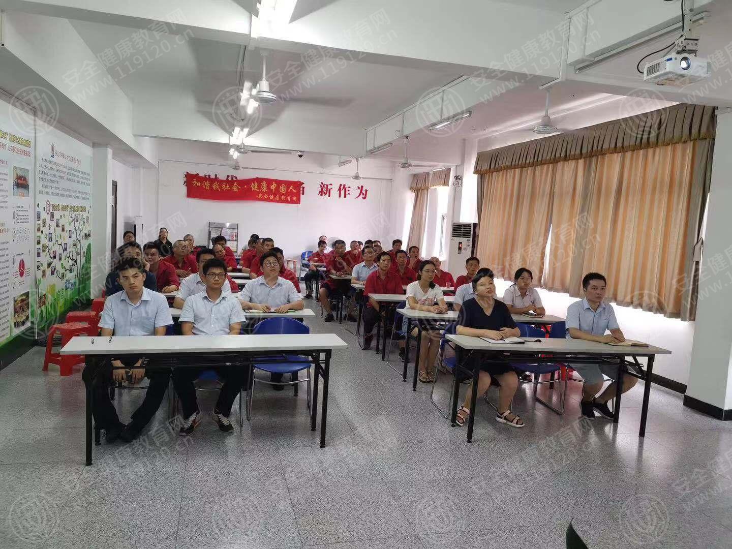 佛山禅南公共交通1.jpg