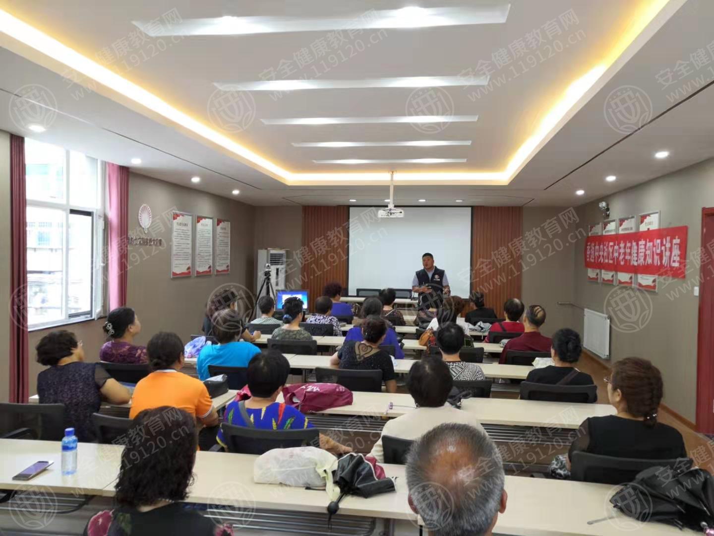 清洋街道香逸中央社区1.jpg