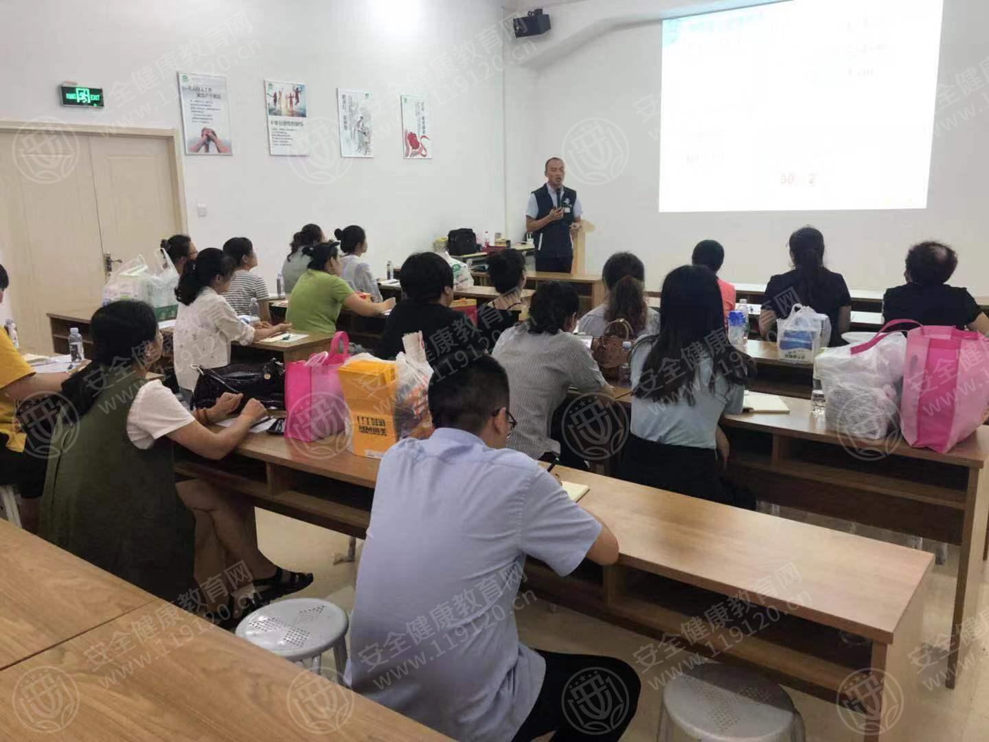 烟台漱玉平民大药店有限公司.jpg