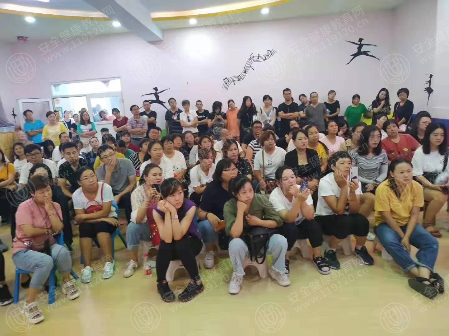 嘉德双语幼儿园9.4徐东浩.jpg