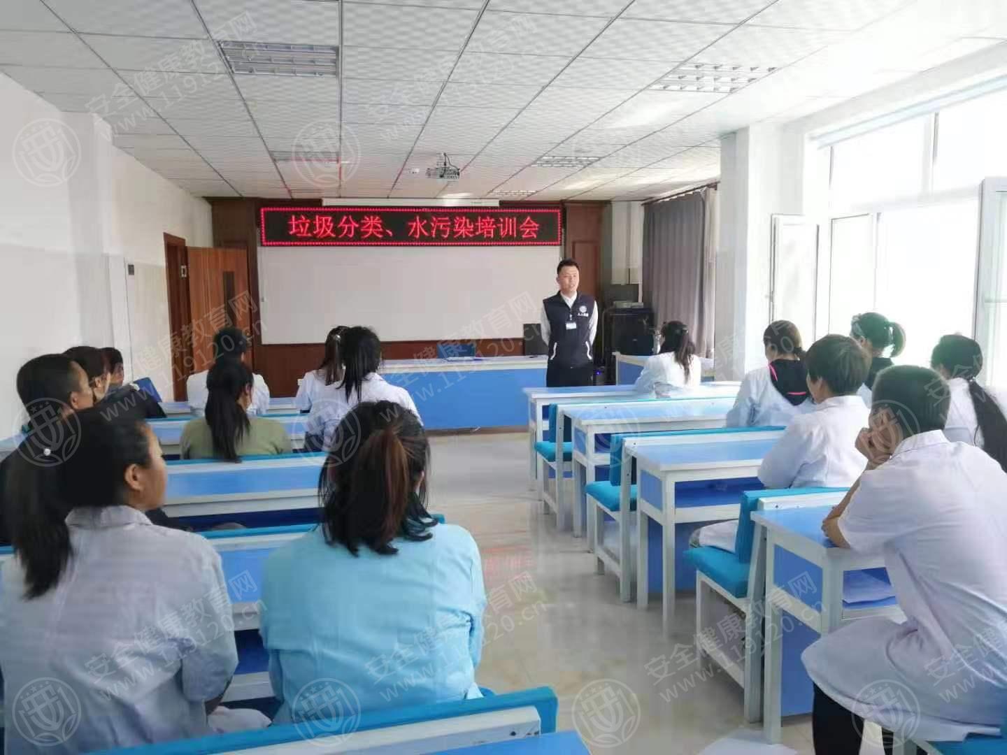 9.19何伟 长岭乡卫生院2.jpg