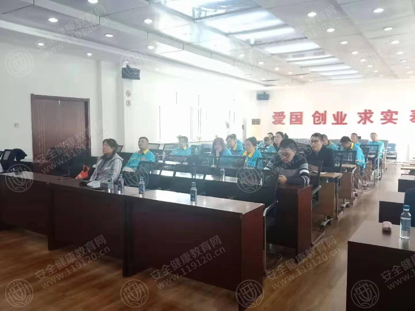 9.19何立媛 中石油长春经营处2.jpg