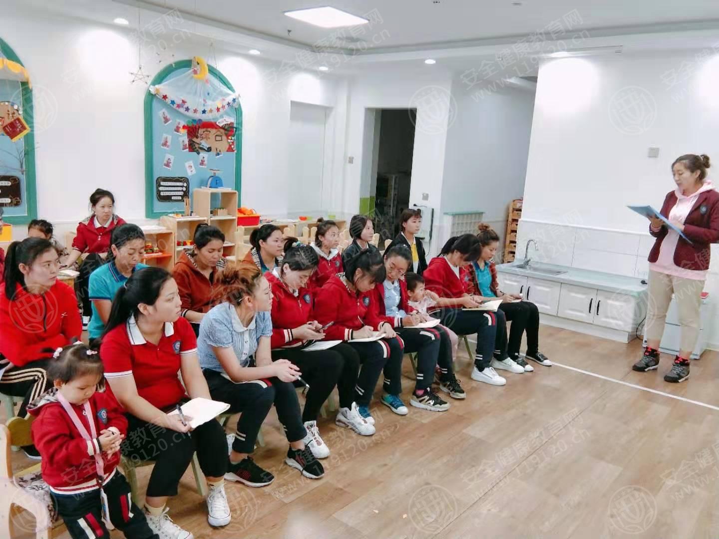 9.19林禹彤 乐恩乐沃幼儿园.jpg