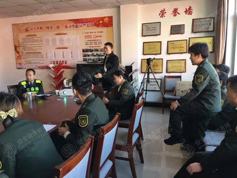 承德 京承承德收费站10.15刘栋3.jpg