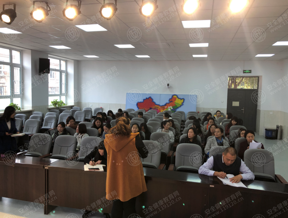 10.28郑殿和 白山小学.png
