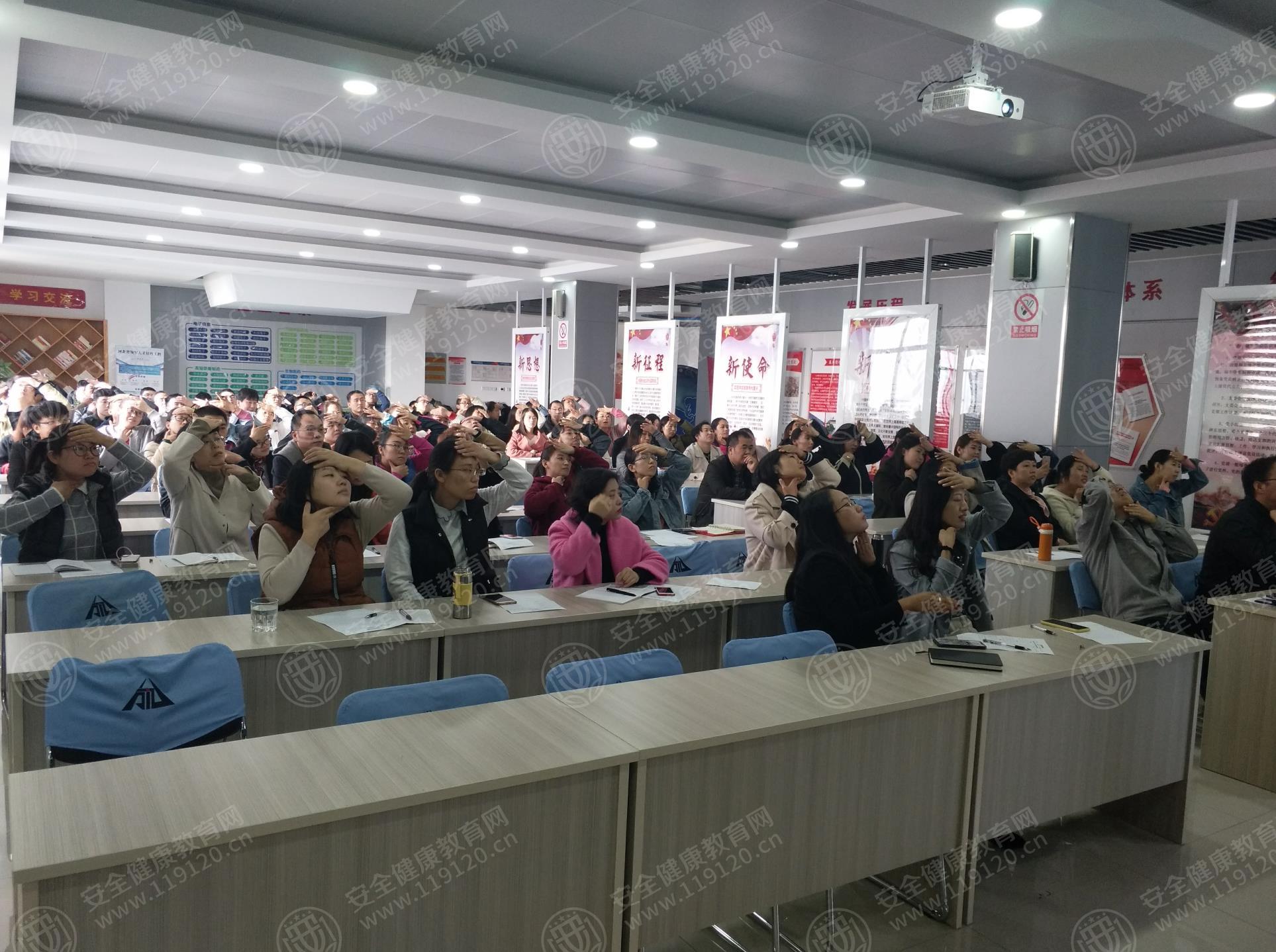 石家庄 河北金博电梯智能设备有限公司11.5张晓威1_万能看图王111111111111111.jpg