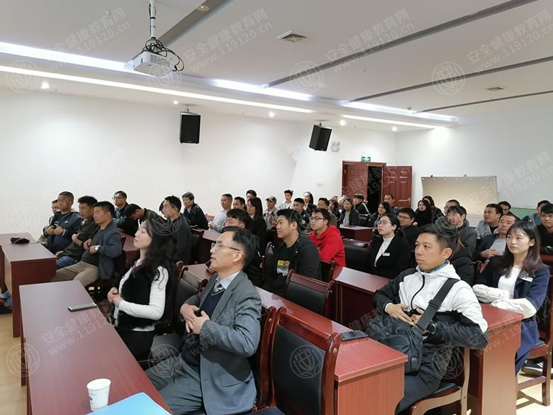 云南万福汽车销售服务有限公司11.18张金名5.jpg