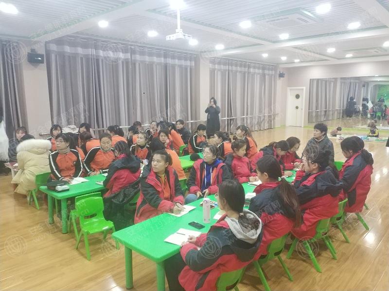 冠华园幼儿园3.jpg
