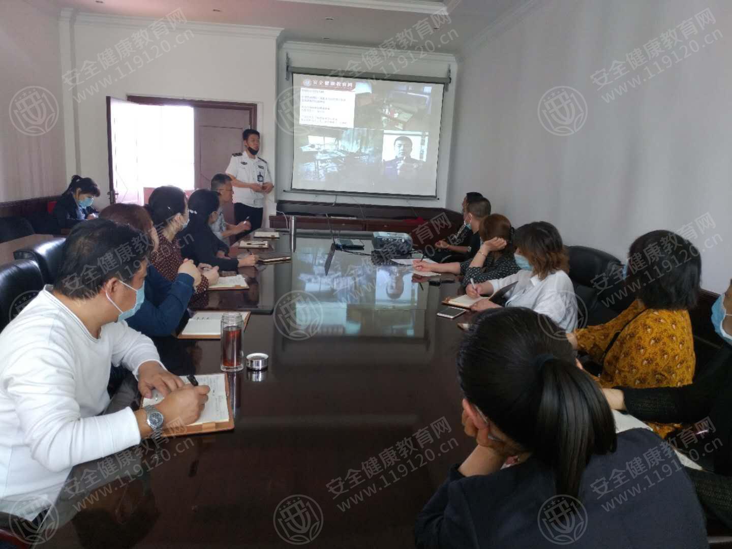 文中图片