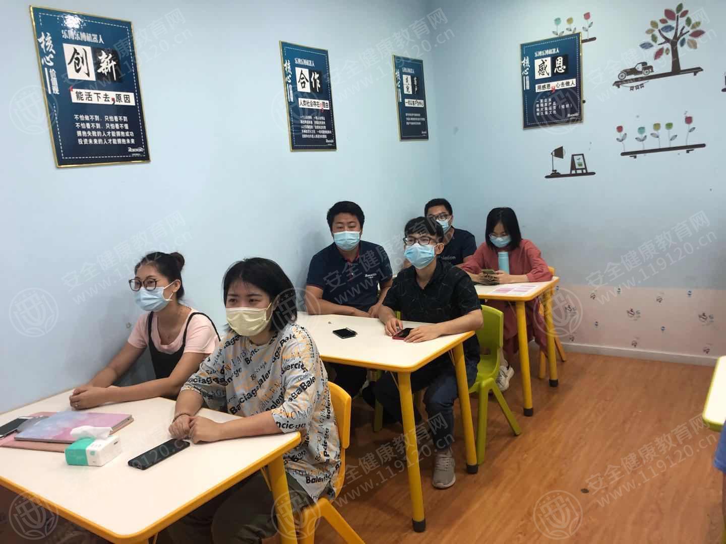 文中图片 文中图片