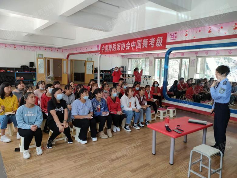 文中图片