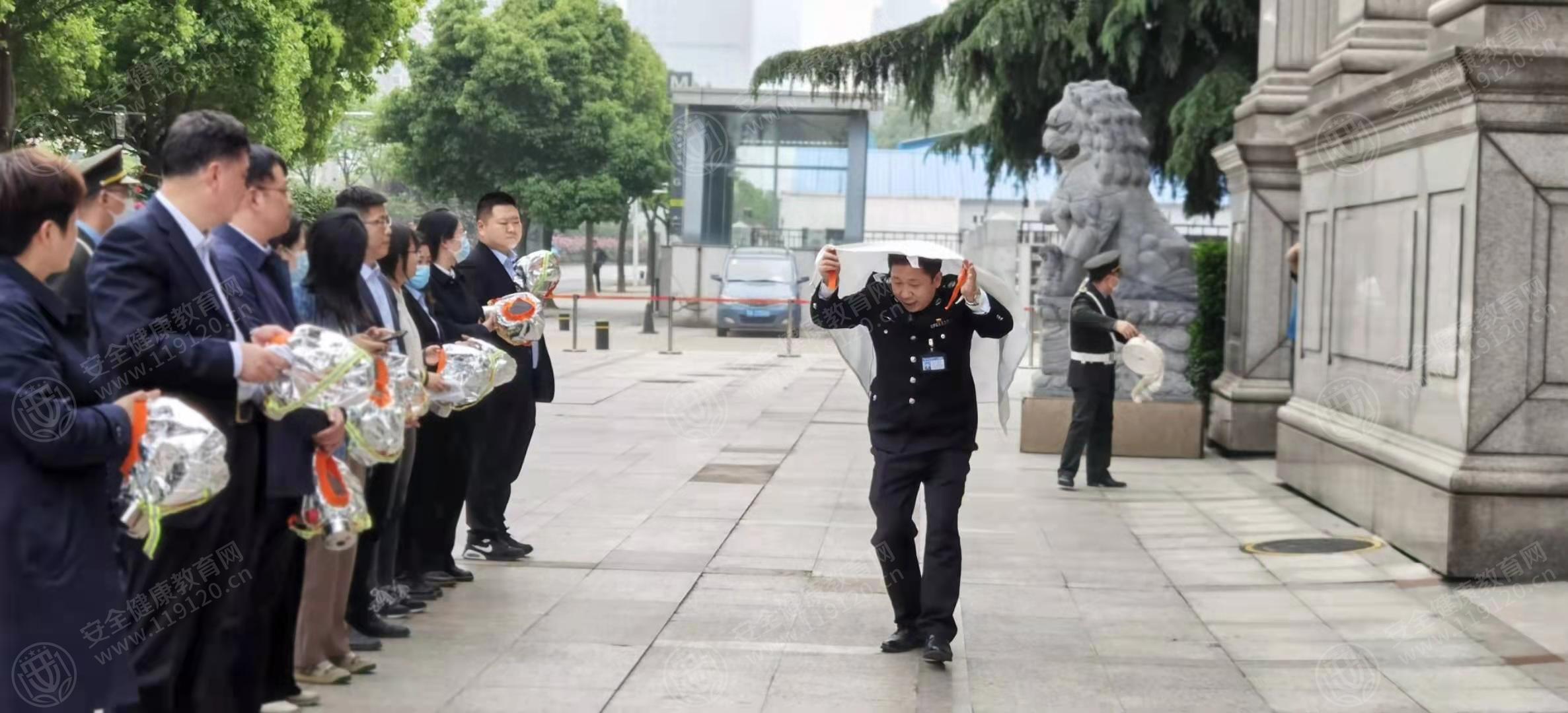 文中图片